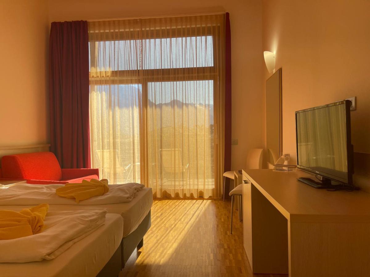Garda Sporting Club Hotel Riva del Garda Exterior foto